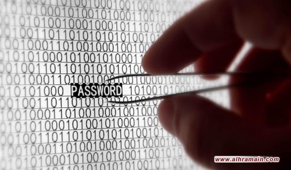 "2016 عام القرصنة".. هيلاري كلينتون ومؤسس فيسبوك والسعودية أبرز ضحاياه