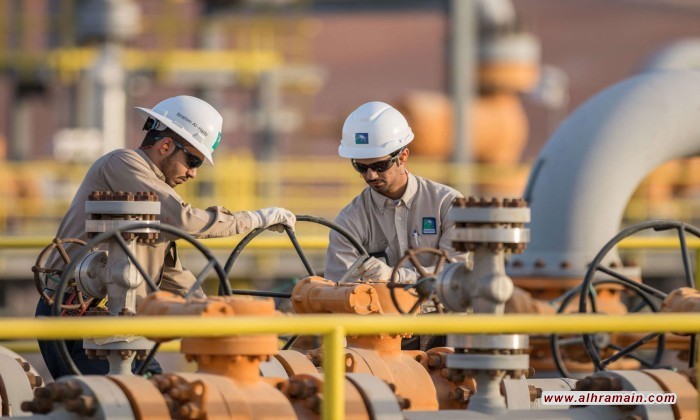 تأكيد سعودي روسي على الاستمرار في خفض إنتاج النفط