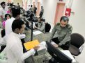 تقرير &ldquo;بلاك روك&rdquo; يفضح غياب الأمان المعيشي وأزمة ادخار حادة تضرب ملايين الوافدين في السعودية