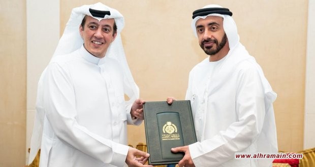 تركي الدخيل يبدأ عمله الدبلوماسي بالتملق والمجاملة لمشايخ الإمارات