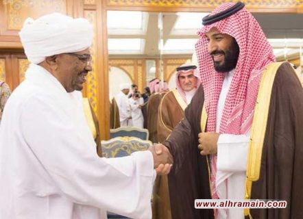 وزير الدفاع السوداني الأسبق يقر بتلقي البشير أموالا من ولي العهد السعودي 