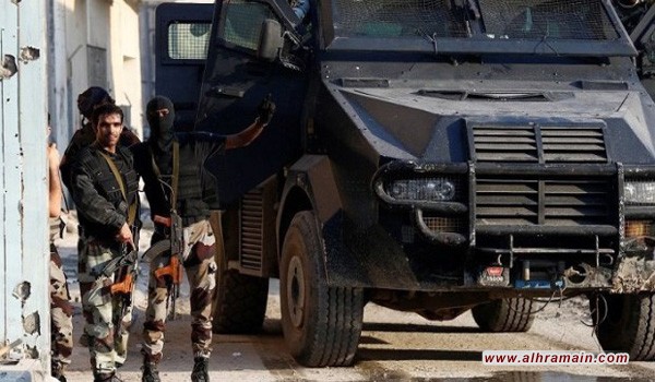 السلطات الأمنية تتعمد احتجاز طلبة عند حاجز صفوى في القطيف