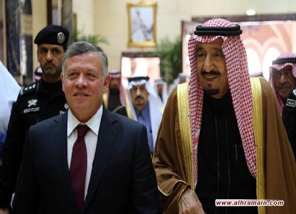 العاهل الاردني في السعودية للتباحث مع الملك سلمان وحضور المنتدى الاقتصادي غداة اشادت عمان بخطوات الرياض في قضية الصحافي السعودي من أجل &ldquo;استجلاء الحقيقة&rdquo;