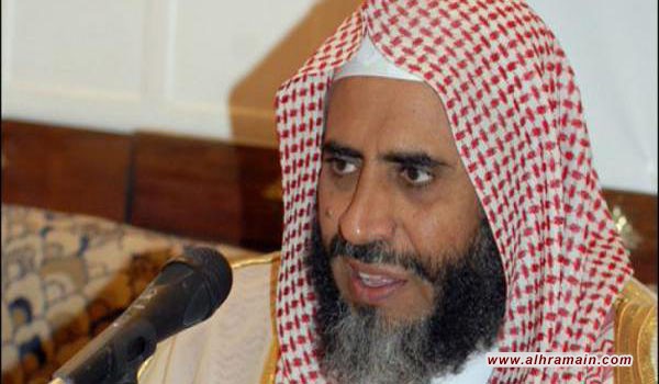 بعد العودة.. القرني في مقال لعبد العزيز قاسم يلمّع أهوال سجن ذهبان!