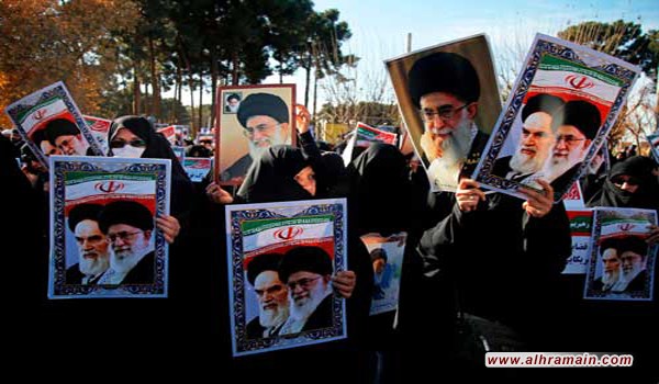 مسؤول: مخابرات إيران تشرف على قواعد عسكرية في السعودية وقطر وانتصار الثورة الإسلامية كان صدمة سياسية للأمريكيين