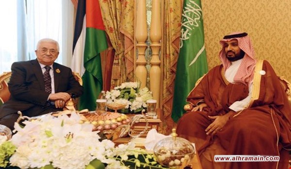 الحياة: عرض أمريكي مفاجئ بمبادرة سلام &ldquo;معدلة&rdquo; إلى عباس&hellip; ودولة عربية تقنعه بالموافقة