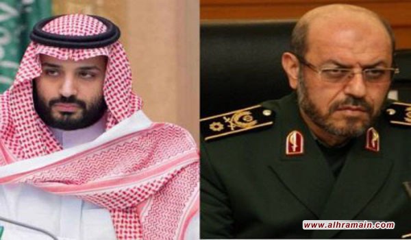 وزير الدفاع الإيراني يهدد بتدمير السعودية بالكامل ردا على تصريحات الأمير بن سلمان حول نقل المعركة الى العمق الإيراني.. 