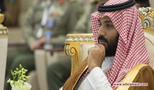 ابن سلمان يمهد لإلغاء اللباس الإسلامي: غطاء الرأس والعباءة غير ملزمين لنساء المملكة