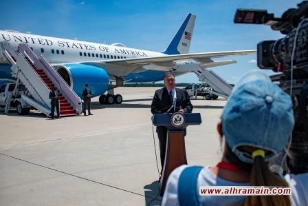 بومبيو يصل إلى السعودية لبحث التوتر مع إيران بعد إسقاطها الخميس طائرة مسيرة أميركية تقول طهران إنها اخترقت مجالها الجوي فيما تنفي واشنطن ذلك