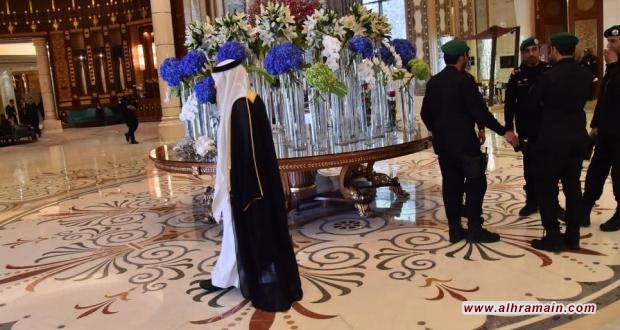 ميني ريتز .. حملة اعتقالات صامتة تثير الشكوك