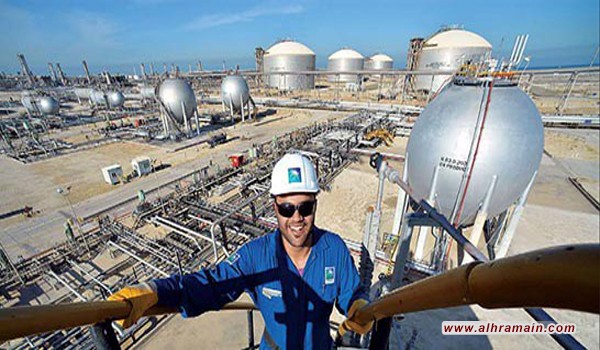 &ldquo;أرامكو&rdquo; تفضل لندن على نيويورك لطرح عام أولي تاريخي