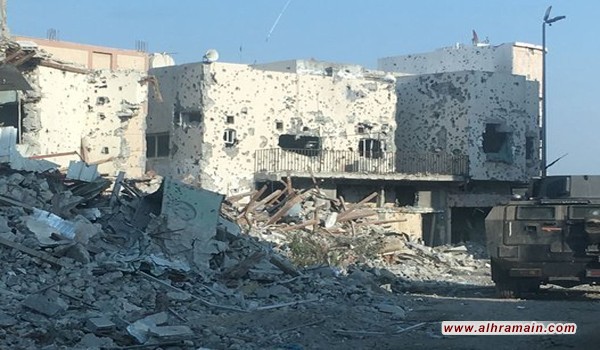 الأمن السعودي يُغلق &ldquo;العوامية&rdquo; لإخفاء حجم الخراب .. وهكذا بَدَتْ البلدة بعد أسابيع من المواجهات المسلحة