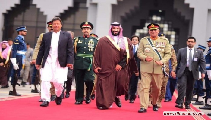 بن سلمان يبحث مع خان تطورات الأوضاع بكشمير