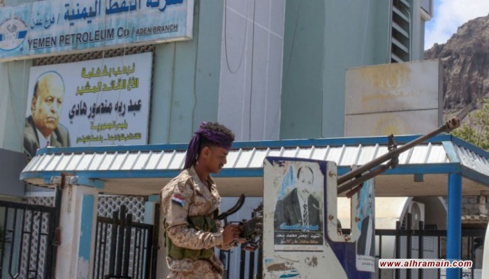 المنافسة اليمنية تشتد على نصيب من كعكة الدعم السعودي