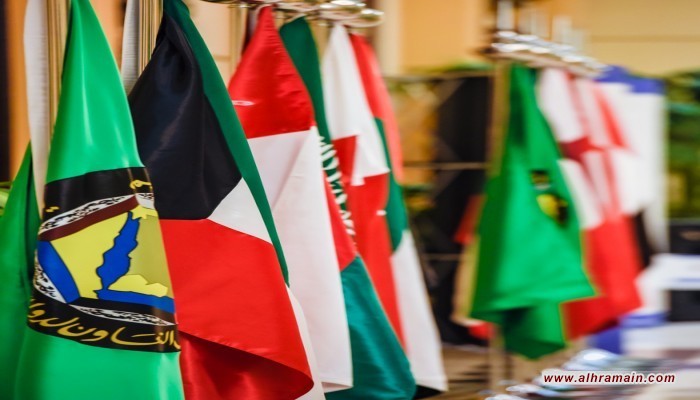 ضرائب جديدة.. هل تمول دول الخليج موازناتها المتعثرة من جيوب مواطنيها؟