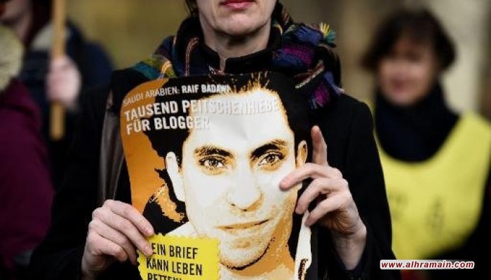 زوجة رائف بدوي تكشف عن محاولة اغتياله داخل محبسه بالسعودية