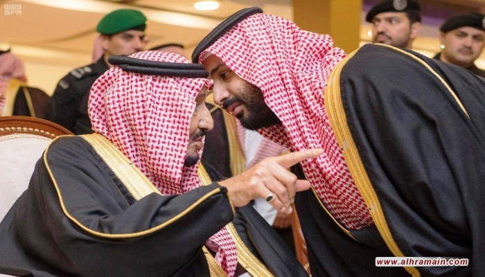 الملك سلمان يعيد توزيع ملفات الحكم مع ولي عهده