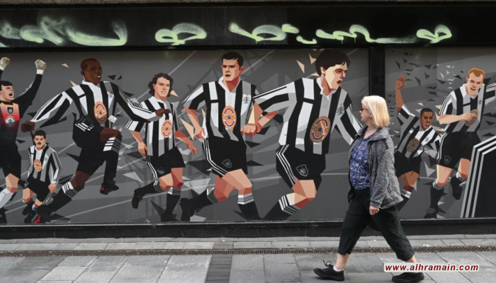 بعد عام من الاستحواذ.. الحراك الرافض للسعودية يكتسب أرضية متزايدة بين جماهير نيوكاسل