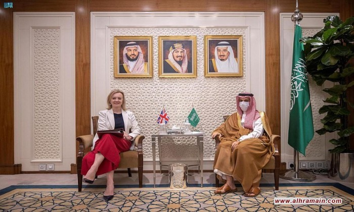 نشطاء لمحكمة بريطانيا العليا: قرار تروس باستئناف تسليح السعودية كان سخيفا 