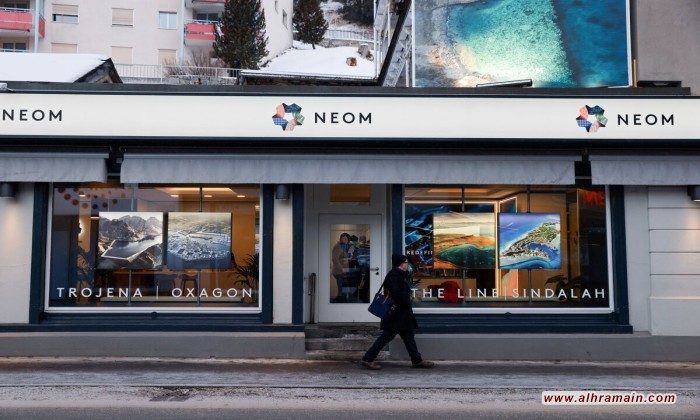 السعودية تقترض 2.7 مليار دولار لتمويل المراحل المبكرة لمشروع نيوم