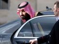 بن سلمان يبذل الأموال على صفقات ومشاريع مكلفة والشعب يعيش وضعاً ضاغطاً